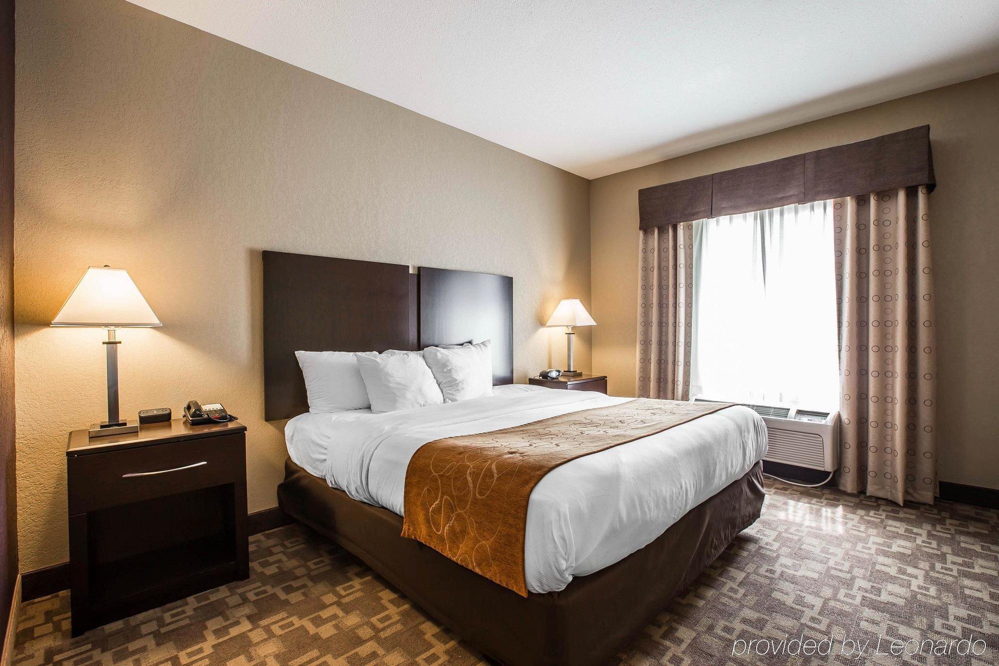 Comfort Suites Whitsett - Greensboro East Extérieur photo